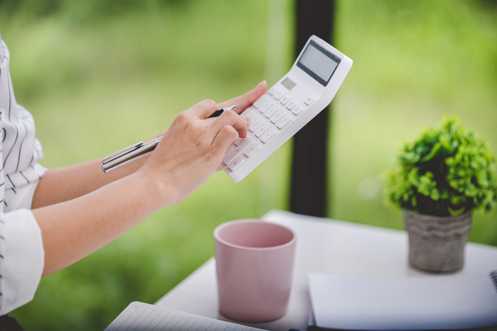 How to Price Etsy Templates That Actually Sell